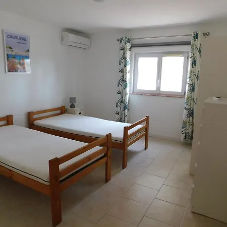 54 - Aiguebelle 250m Apartman