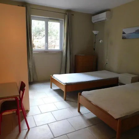 54 - Aiguebelle 250m Apartman Le Lavandou