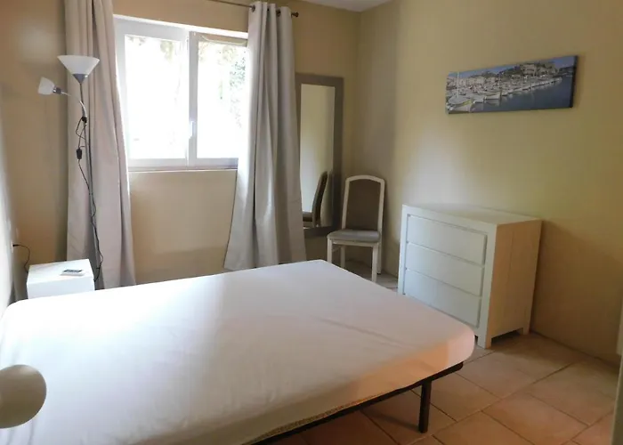 54 - Aiguebelle 250m Apartman