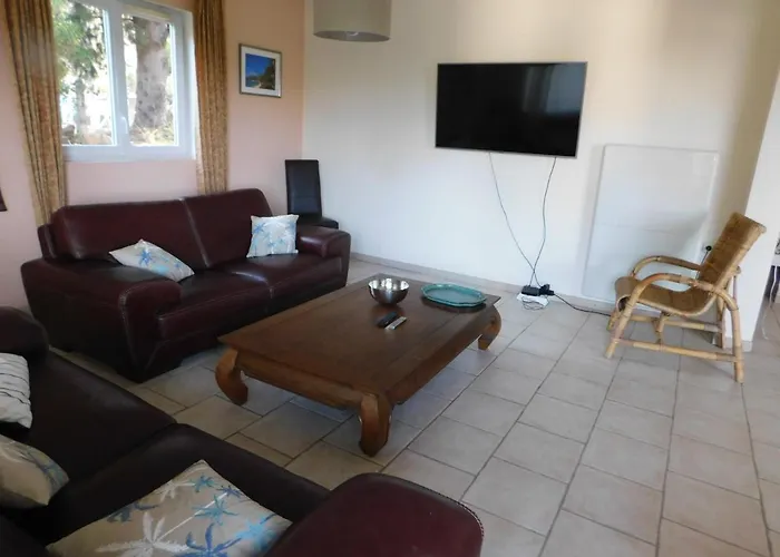 54 - Aiguebelle 250m Apartman Le Lavandou