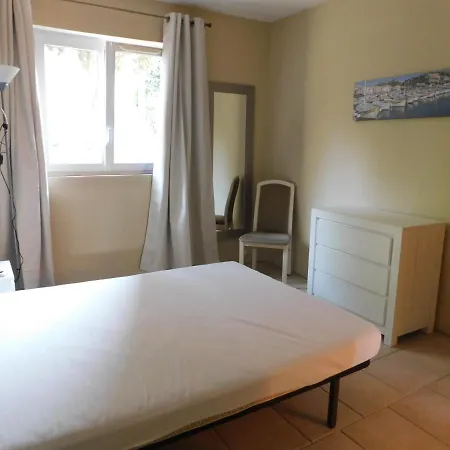 54 - Aiguebelle 250m Apartman