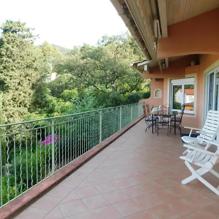 54 - Aiguebelle 250m Apartman *